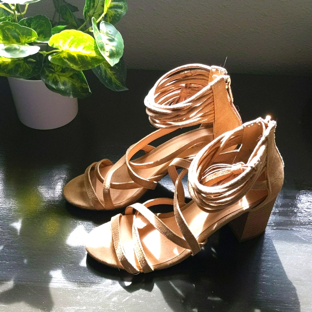 Nude stacked heels